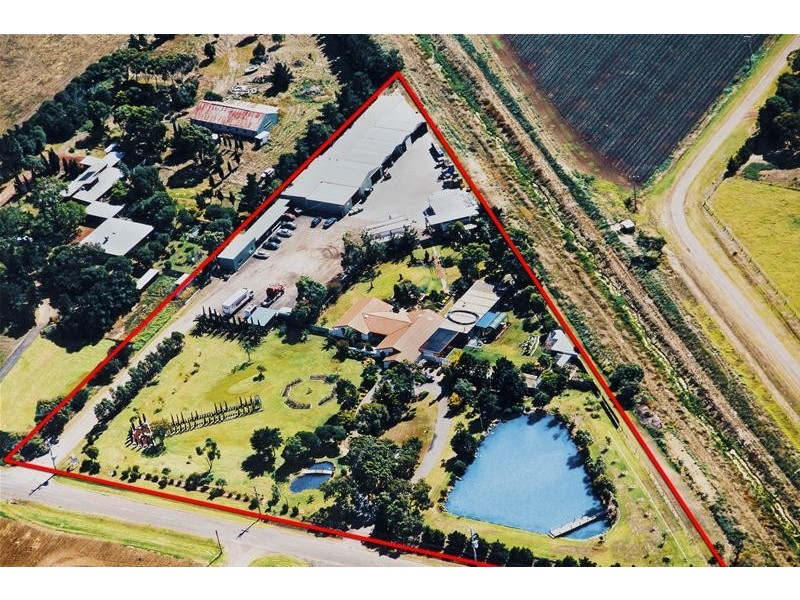 810 Aviation Road, Werribee South VIC 3030