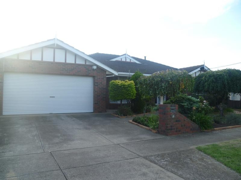 103 Wattle Ave, Werribee VIC 3030