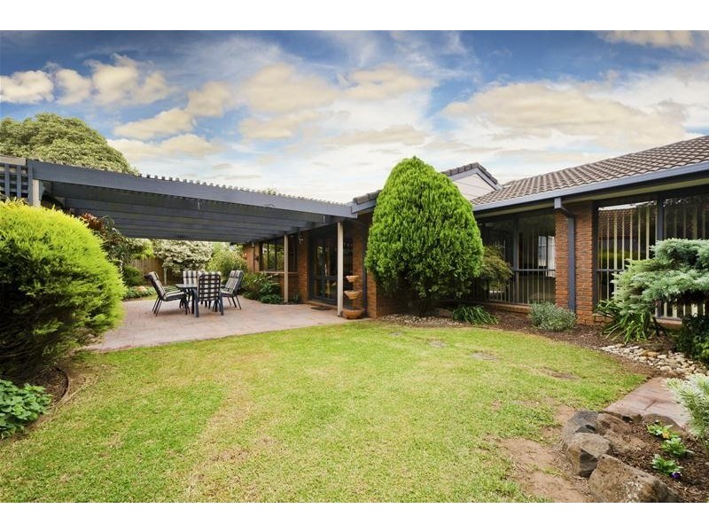 10 San Remo Drive, Werribee VIC 3030