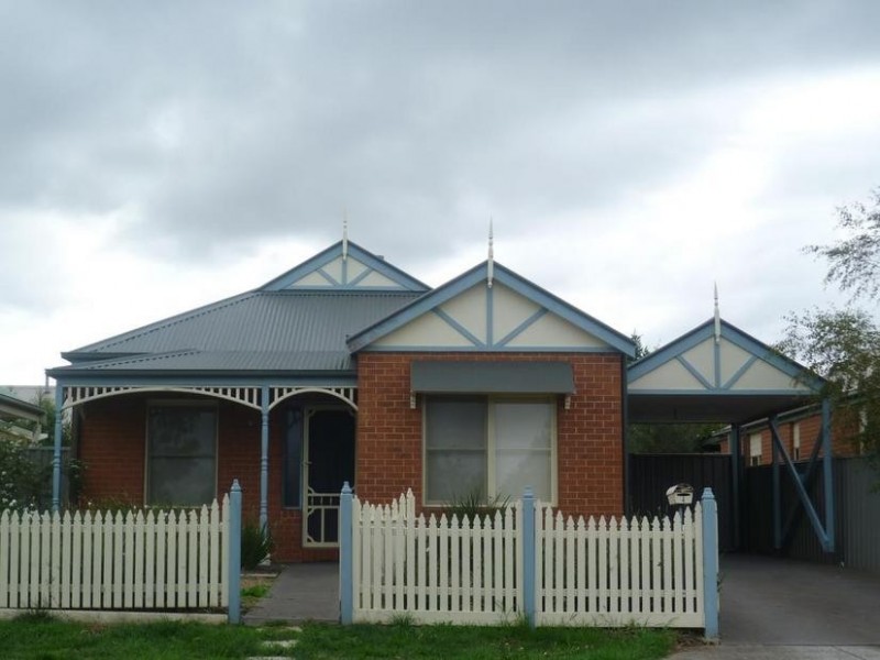 4 Prospect Drive, Tarneit VIC 3029