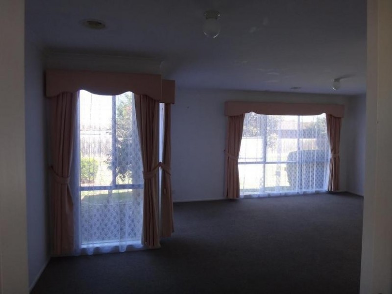 11 HARCOURT SQUARE, Wyndham Vale VIC 3024