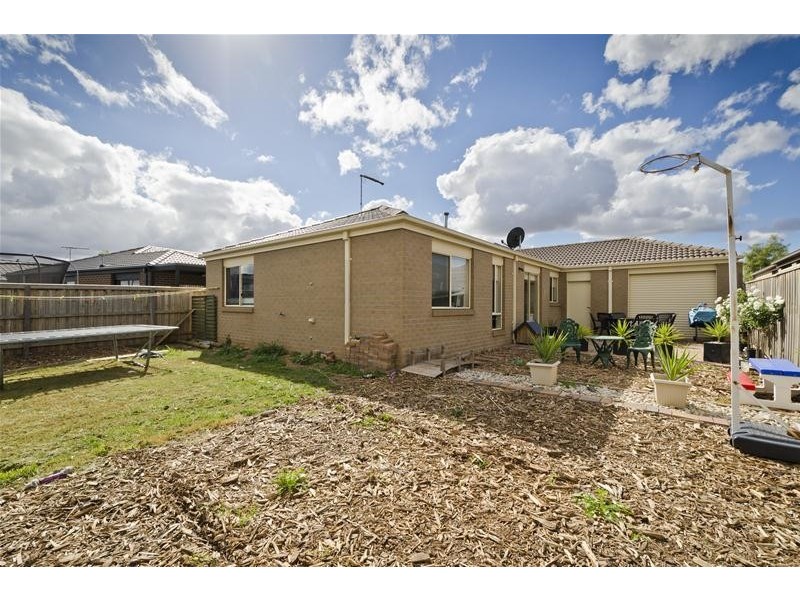 17 Gungurra Grove, Wyndham Vale VIC 3024