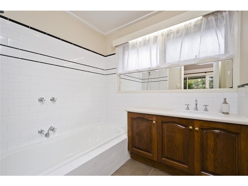 6 Maher Court, Werribee VIC 3030