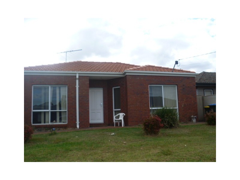 41a Greaves Street, Werribee VIC 3030