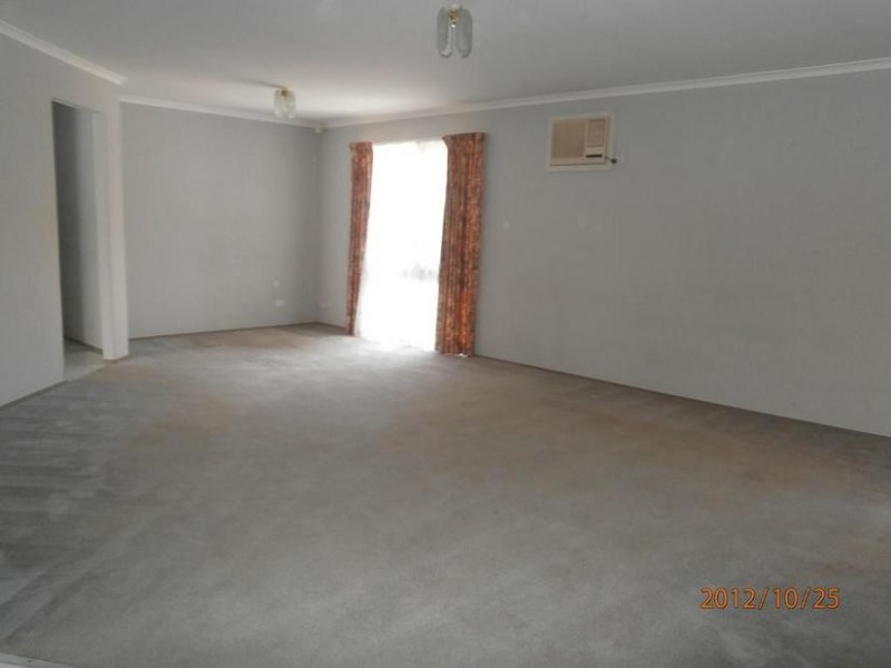 4 Seine Close, Werribee VIC 3030