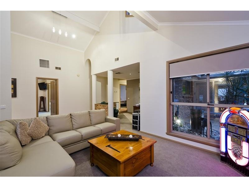 9 Killara Court, Werribee VIC 3030