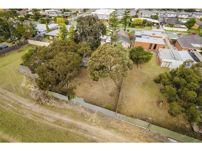 22 Thompson Court, Werribee VIC 3030