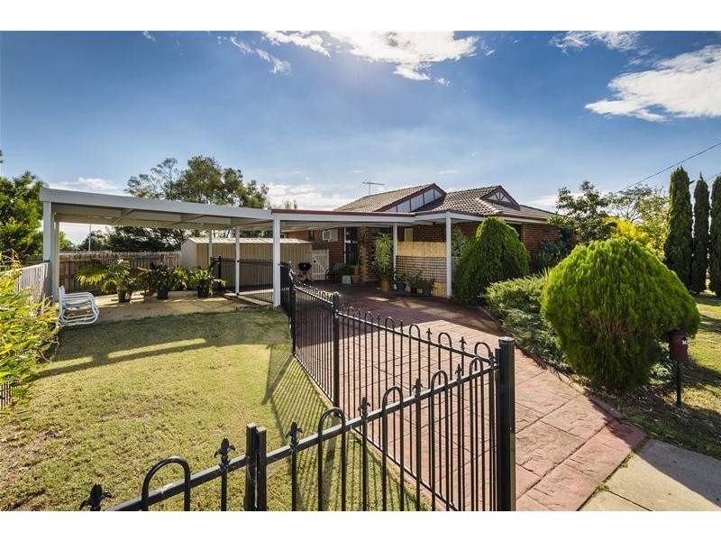 6 Presidents Court, Werribee VIC 3030