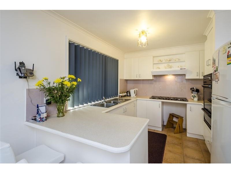 6 Presidents Court, Werribee VIC 3030