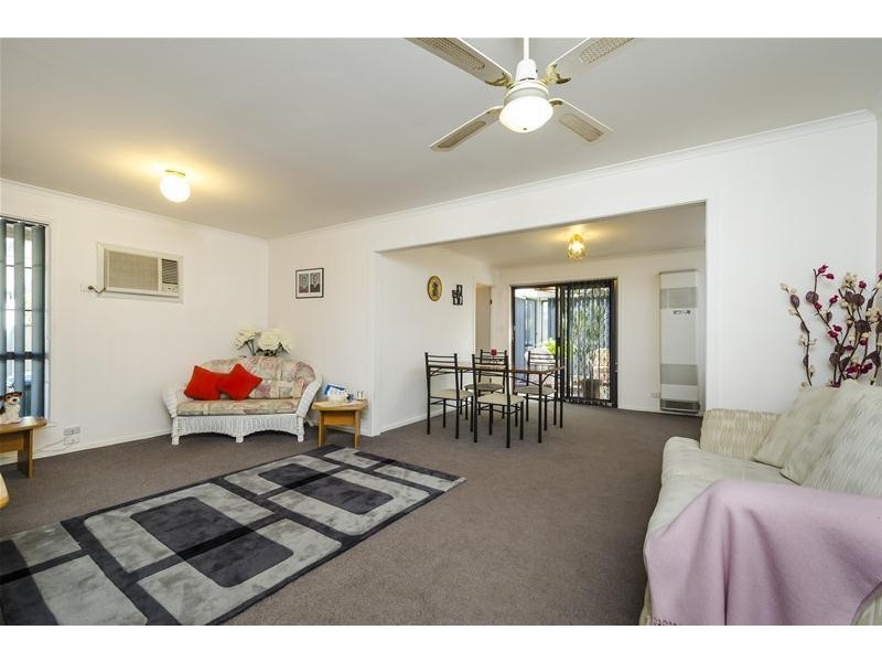 6 Presidents Court, Werribee VIC 3030