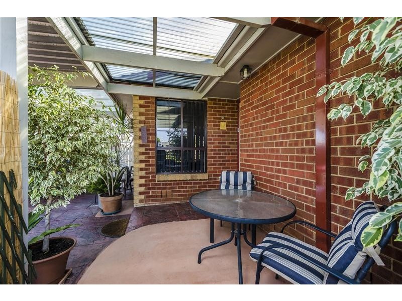 6 Presidents Court, Werribee VIC 3030