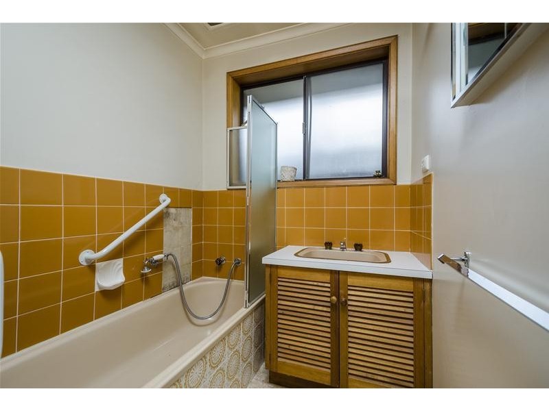 1/12 Edgar Street, Werribee VIC 3030