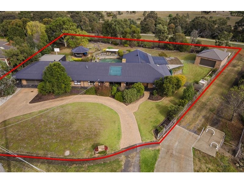 9 Redgum Close, Werribee VIC 3030