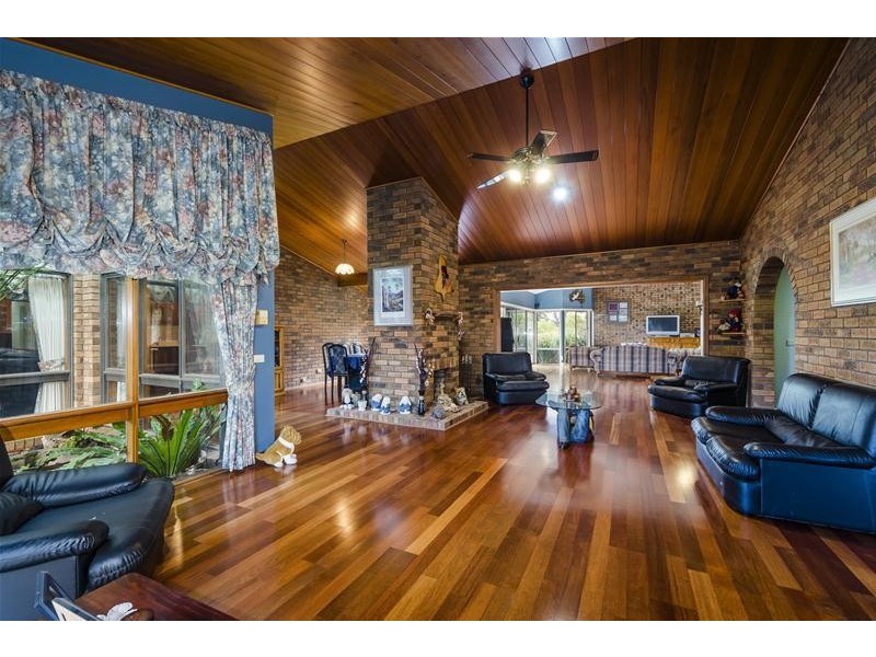 9 Redgum Close, Werribee VIC 3030