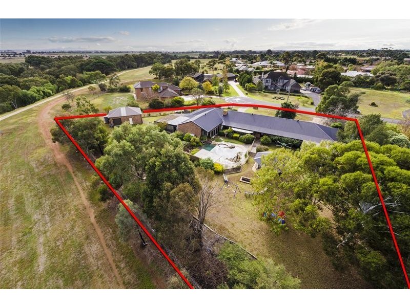 9 Redgum Close, Werribee VIC 3030
