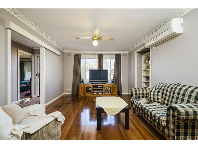 37 Whiton Grove, Wyndham Vale VIC 3024