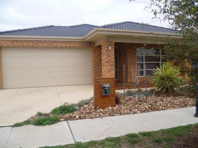 39 Kinglake Drive, Wyndham Vale VIC 3024