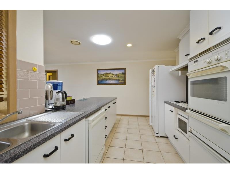 83 Wilmington Ave, Hoppers Crossing VIC 3029