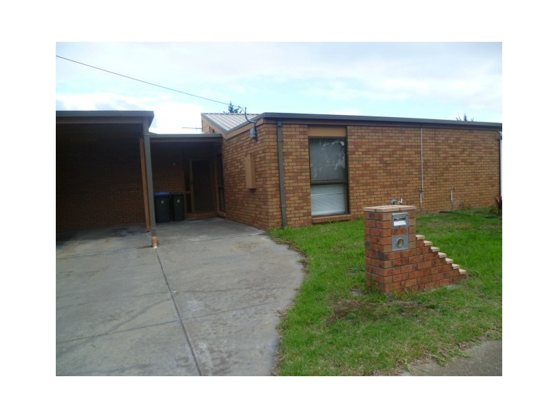 2/20 Courtney Avenue, Hoppers Crossing VIC 3029