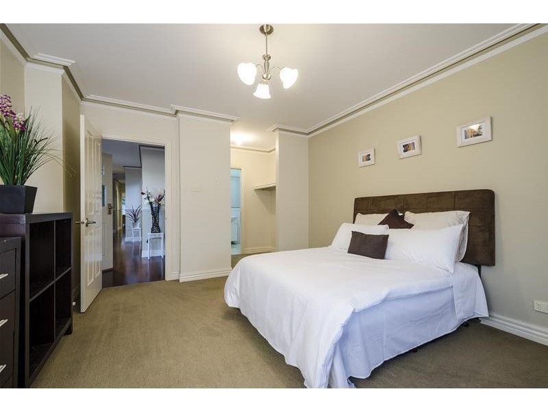 44 Cameron Drive, Hoppers Crossing VIC 3029