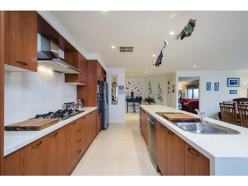 55 Vaughan Chase, Wyndham Vale VIC 3024