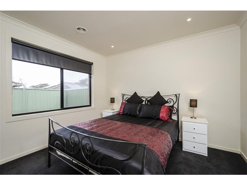 55 Vaughan Chase, Wyndham Vale VIC 3024