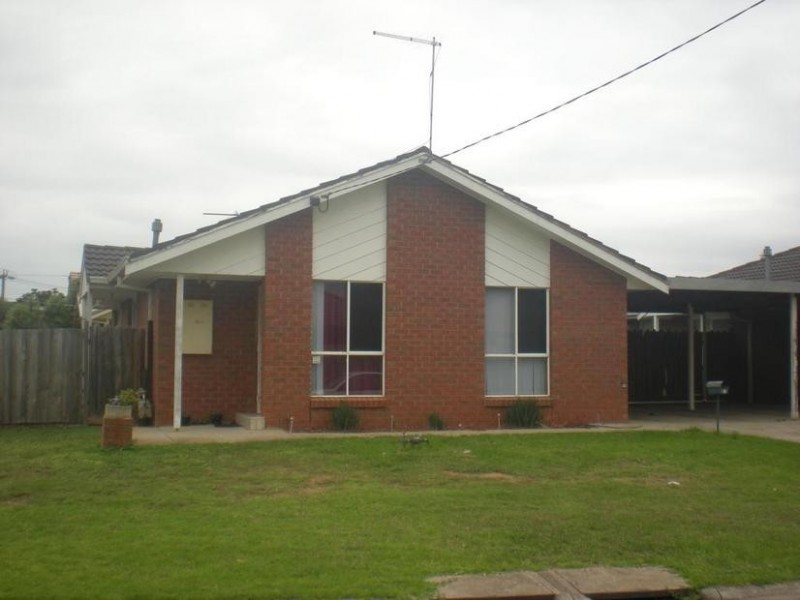 1/273 Greaves Street North, Werribee VIC 3030