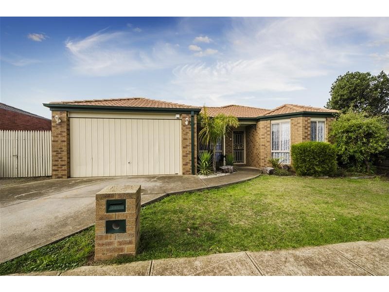 9 Flinders Crescent, Wyndham Vale VIC 3024