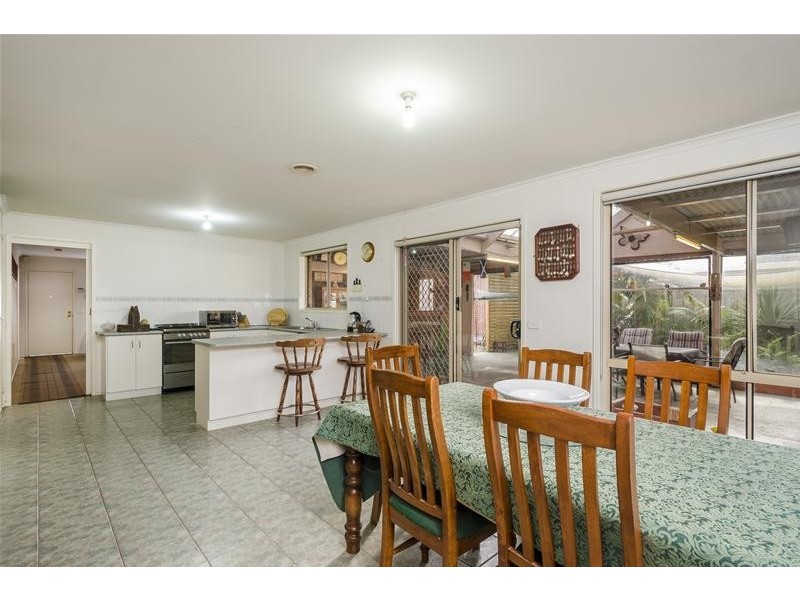 9 Flinders Crescent, Wyndham Vale VIC 3024