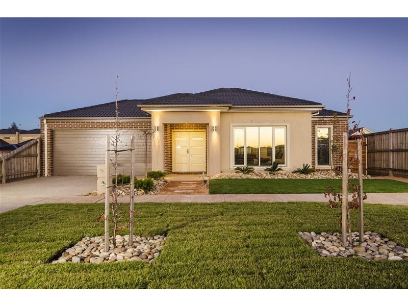 32 Filmont Drive, Werribee VIC 3030