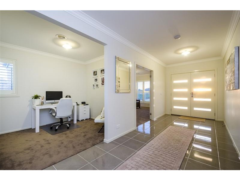 32 Filmont Drive, Werribee VIC 3030