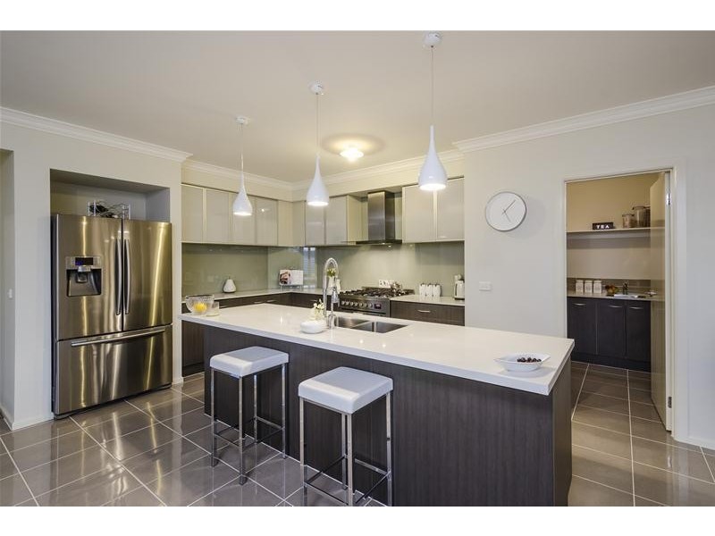 32 Filmont Drive, Werribee VIC 3030