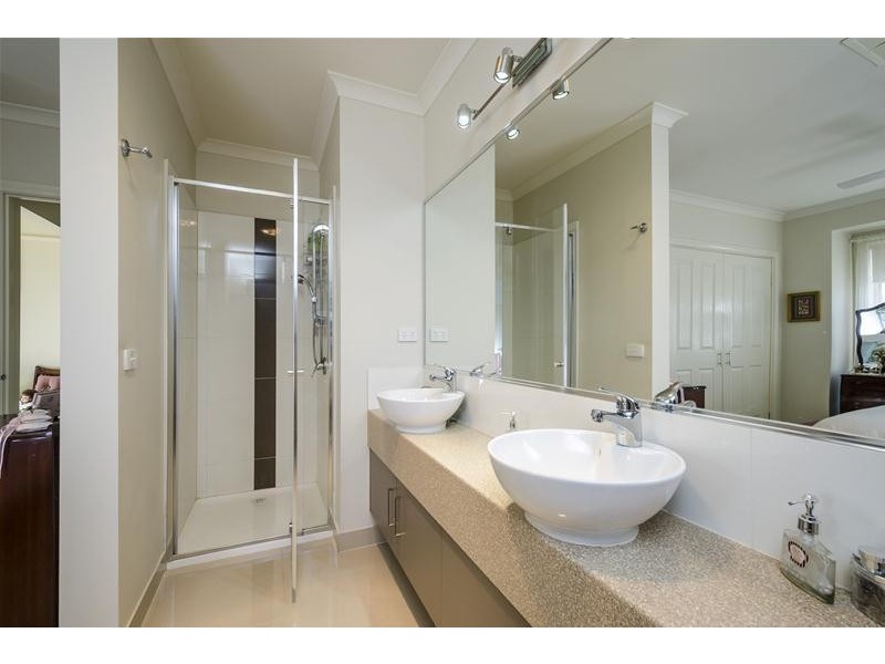 1/42 Tyrone Street, Werribee VIC 3030