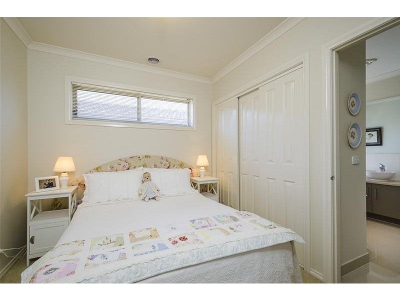 1/42 Tyrone Street, Werribee VIC 3030