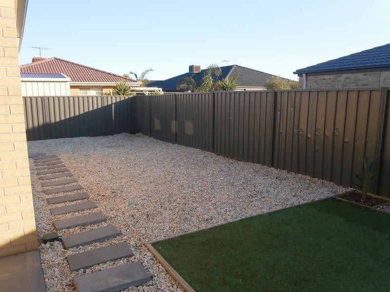8 Carisbrook Circuit, Truganina VIC 3029