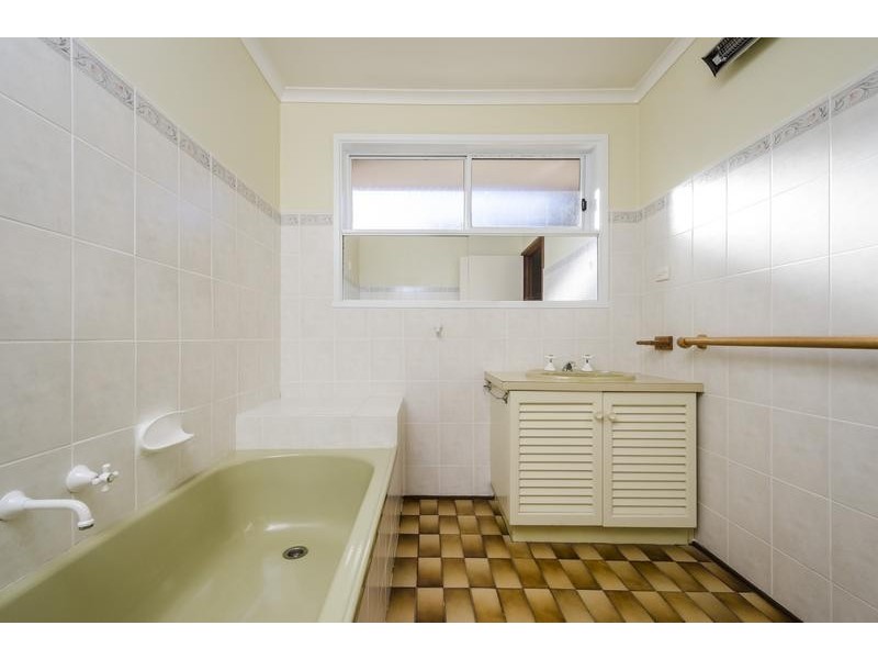 5 Dummett Ave, Hoppers Crossing VIC 3029
