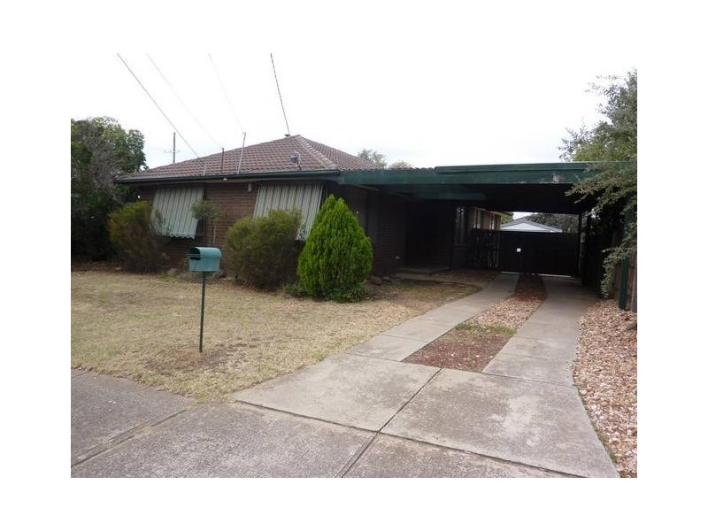 1 Serpentine Court, Werribee VIC 3030