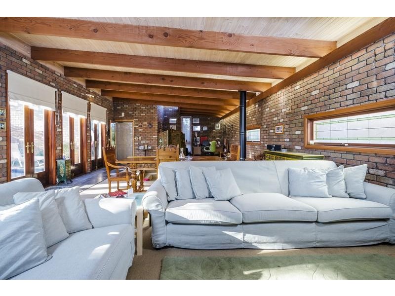 4 Melita Ave, Werribee VIC 3030