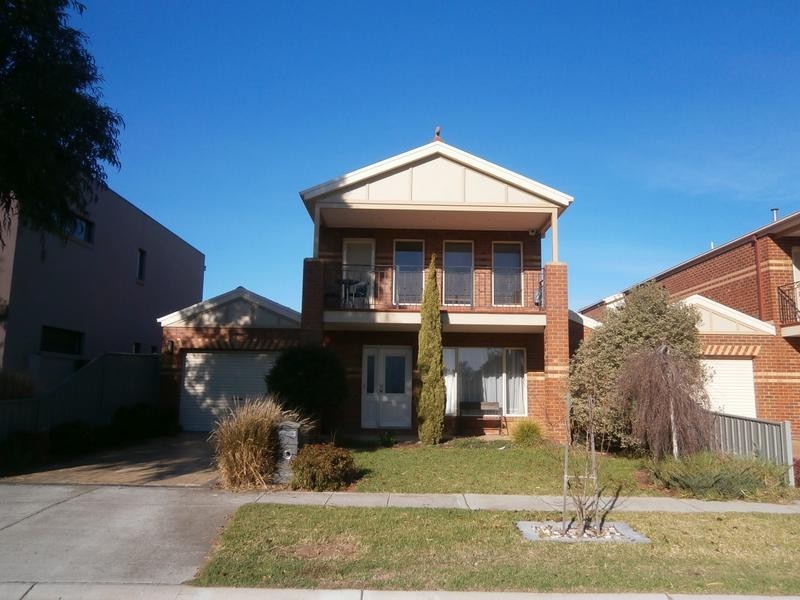 62 Riversdale Drive, Werribee VIC 3030