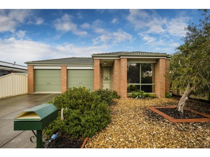 3 Beveridge Court, Point Cook VIC 3030
