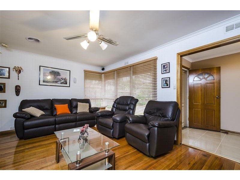 41 Windsor Avenue, Wyndham Vale VIC 3024