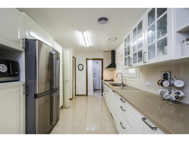 41 Windsor Avenue, Wyndham Vale VIC 3024