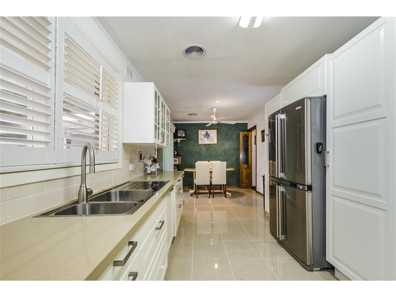 41 Windsor Avenue, Wyndham Vale VIC 3024