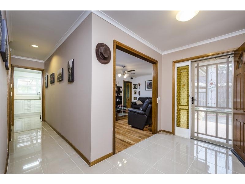 41 Windsor Avenue, Wyndham Vale VIC 3024