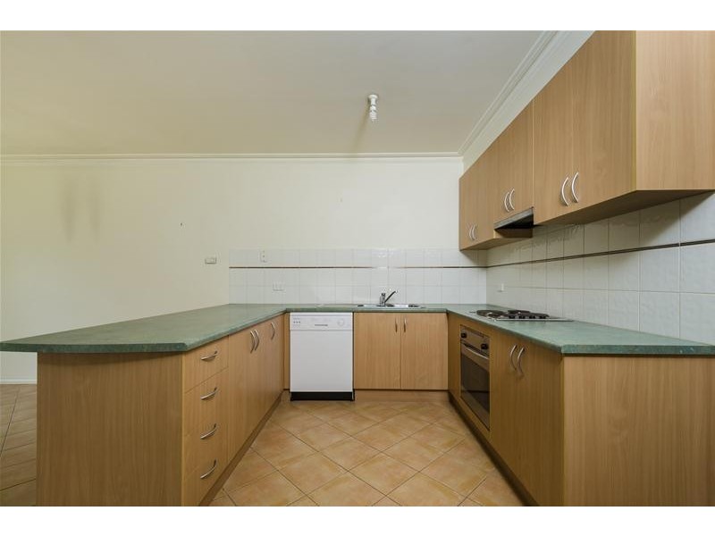 1/9 Finch Road, Werribee South VIC 3030