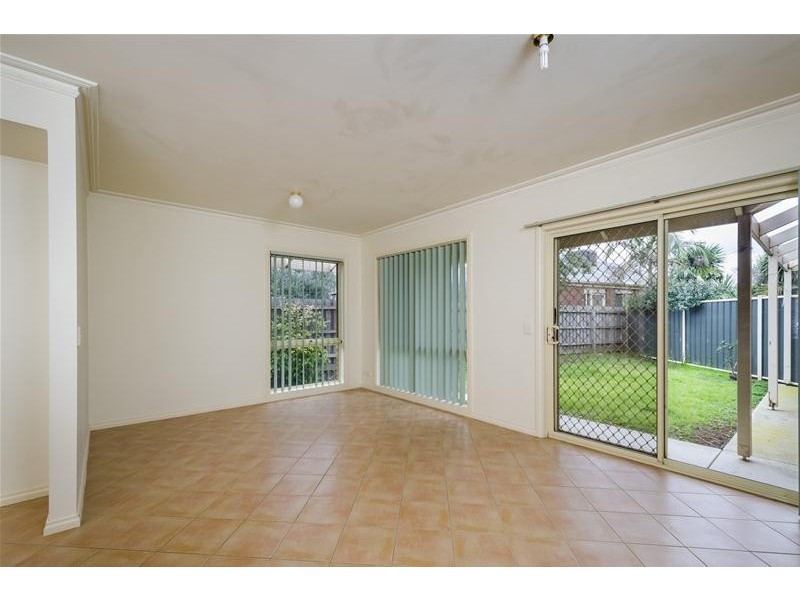 1/9 Finch Road, Werribee South VIC 3030