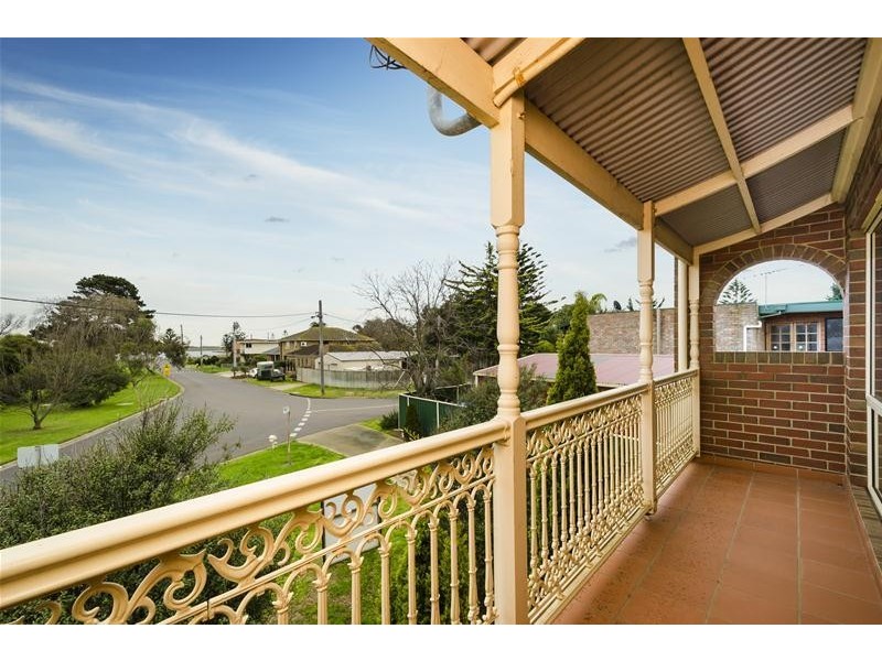 1/9 Finch Road, Werribee South VIC 3030