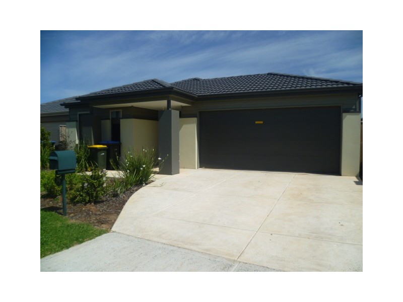 79 Hamish Drive, Tarneit VIC 3029