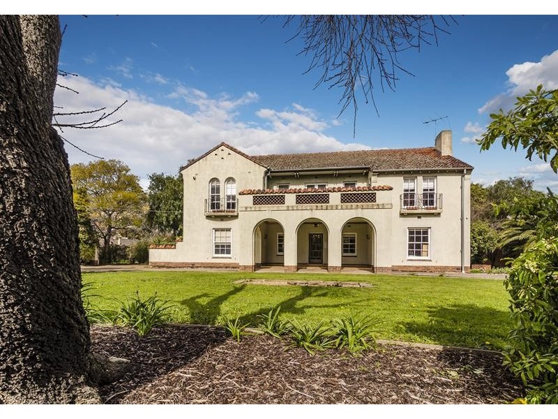 9-11 Synnot Street, Werribee VIC 3030