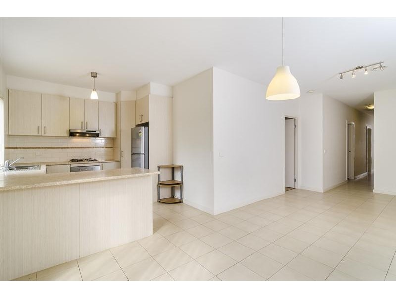 1/13 Retford Close, Werribee VIC 3030